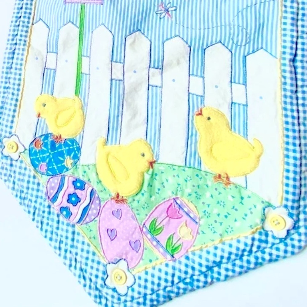 Spring Chickadee Table Runner & Mat Set - Picture 5 of 6